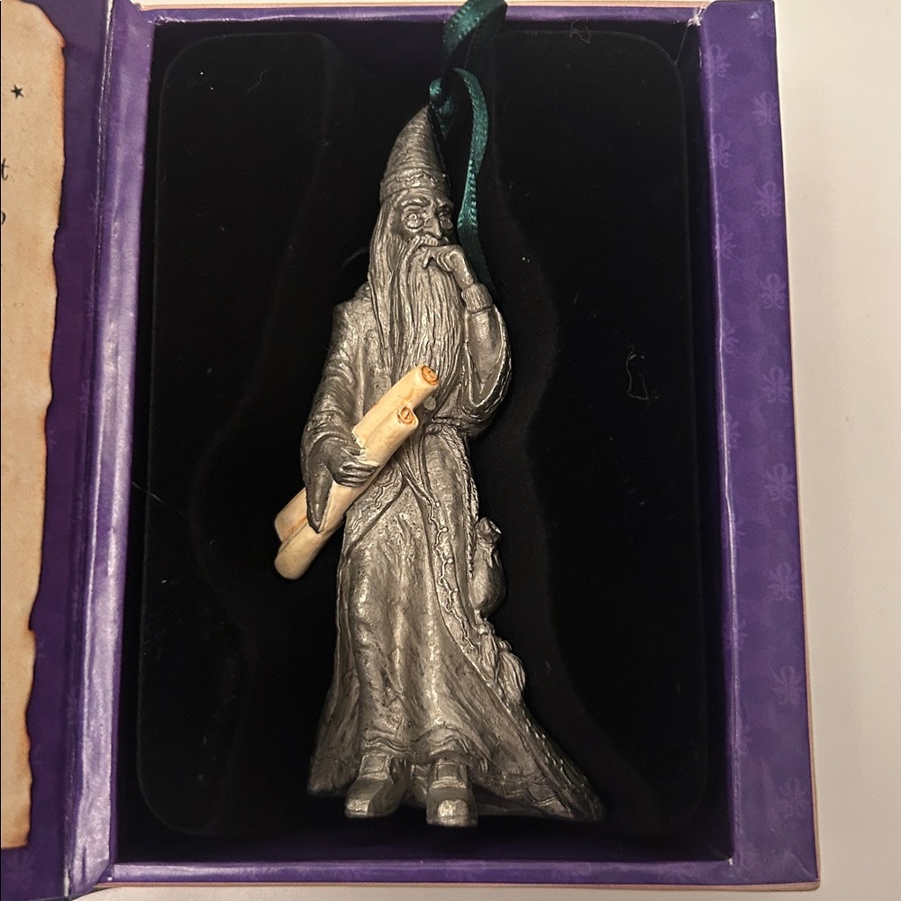 NEW NIB Hallmark Keepsake Ornament Harry Potter Dumbledore Vintage 2000 - Picture 5 of 5
